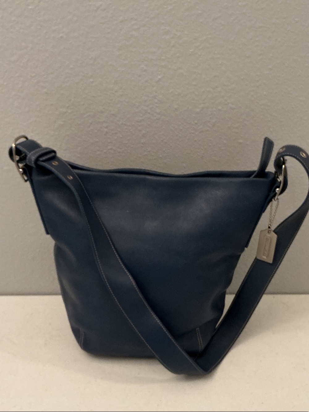 Vintage Coach Legacy SoHo/Demi Hobo Navy Leather Shoulder Bag